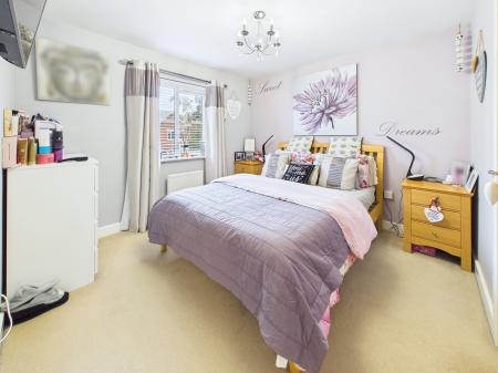 3 bedroom Semi-detached house for sale in Fielders Close, Wigan, WN3