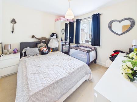 3 bedroom Semi-detached house for sale in Fielders Close, Wigan, WN3