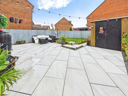 3 bedroom Semi-detached house for sale in Fielders Close, Wigan, WN3
