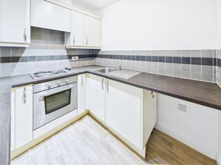 2 bedroom Flat to let in Leigh Road, Hindley Green, WN2