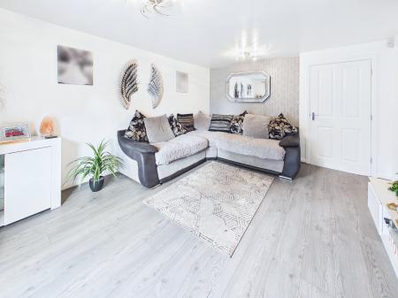 3 bedroom End of terrace house for sale in Crossley Avenue, Wigan, WN3