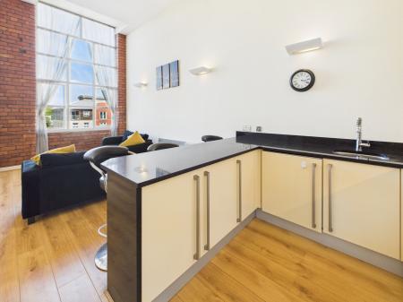 2 bedroom Flat to let in Trencherfield Mill, Heritage Way, Wigan, WN3