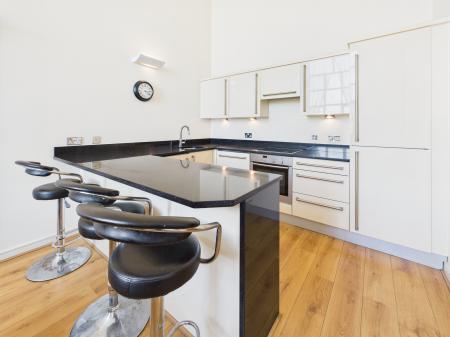 2 bedroom Flat to let in Trencherfield Mill, Heritage Way, Wigan, WN3