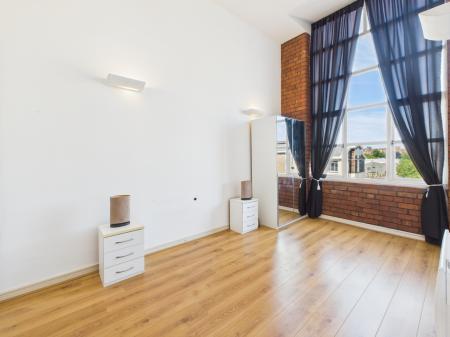 2 bedroom Flat to let in Trencherfield Mill, Heritage Way, Wigan, WN3