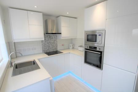 3 bedroom Semi-detached house to let in Elgin Avenue, Ashton-In-Makerfield, WN4