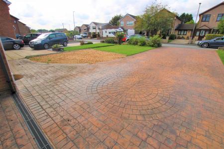 3 bedroom Semi-detached house to let in Elgin Avenue, Ashton-In-Makerfield, WN4