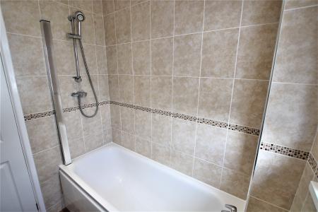 3 bedroom Semi-detached house to let in Elgin Avenue, Ashton-In-Makerfield, WN4
