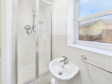 3 bedroom Town house to let in Herons Wharf, Appley Bridge, WN6