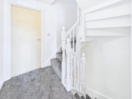 3 bedroom Town house to let in Herons Wharf, Appley Bridge, WN6