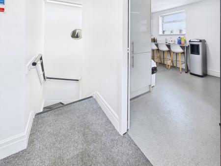 1 bedroom Office to let in Wallgate, Wigan, WN3