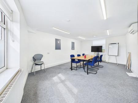 1 bedroom Office to let in Wallgate, Wigan, WN3