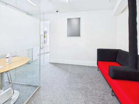 1 bedroom Office to let in Wallgate, Wigan, WN3