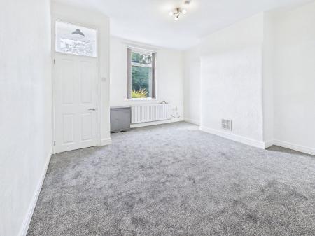 2 bedroom Terraced House to let in Barn Lane, Golbourne, WA3