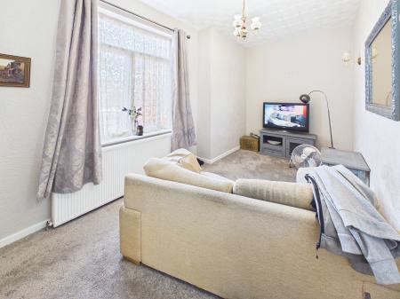 1 bedroom Terraced House for sale in Norfolk Street, Springfield, WN6