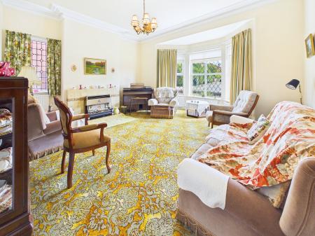4 bedroom Town house for sale in Hall Lane, Wigan, WN2