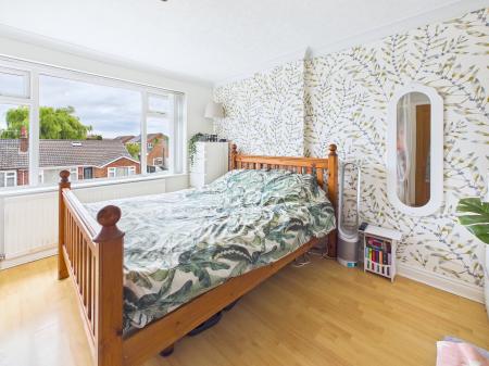 3 bedroom Semi-detached house for sale in Grant Road, Wigan, WN3