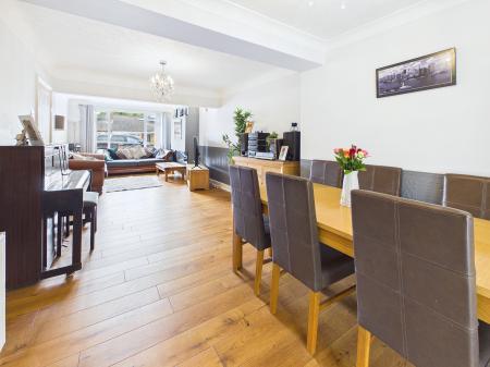 3 bedroom Semi-detached house for sale in Grant Road, Wigan, WN3