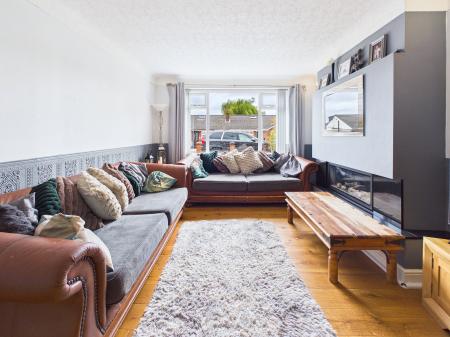 3 bedroom Semi-detached house for sale in Grant Road, Wigan, WN3