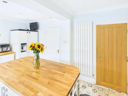 3 bedroom Semi-detached house for sale in Grant Road, Wigan, WN3