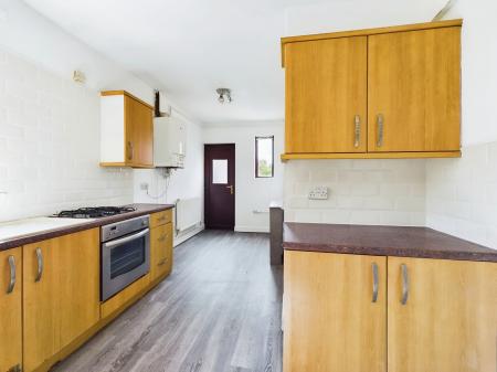 3 bedroom Semi-detached house to let in Redwood Avenue, Wigan, WN6