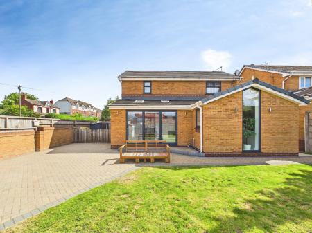 3 bedroom Detached house for sale in Thompson Street, Ashton-In-Makerfield, WN4