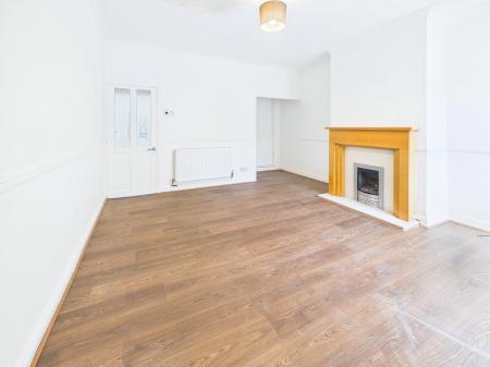 2 bedroom Terraced House to let in Church Street, Westhoughton, BL5