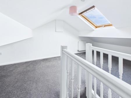 2 bedroom Terraced House to let in Church Street, Westhoughton, BL5