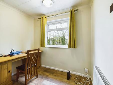 3 bedroom Semi-detached house to let in Chapel Street, Pemberton, Wigan, WN5