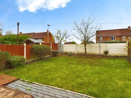 3 bedroom Semi-detached house to let in Chapel Street, Pemberton, Wigan, WN5