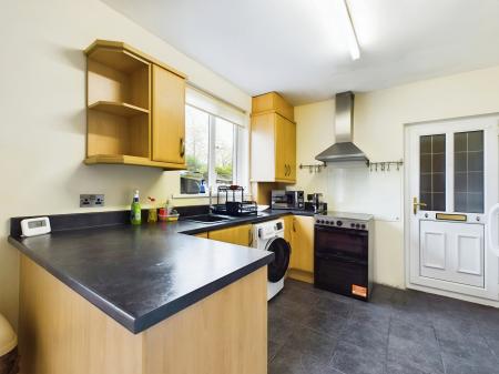 3 bedroom Semi-detached house to let in Chapel Street, Pemberton, Wigan, WN5