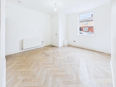 2 bedroom Terraced House to let in Thickness Avenue, Wigan, WN6