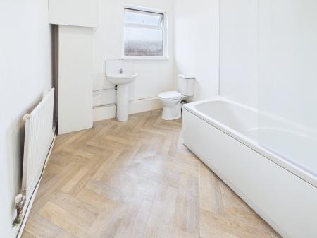 2 bedroom Terraced House to let in Thickness Avenue, Wigan, WN6