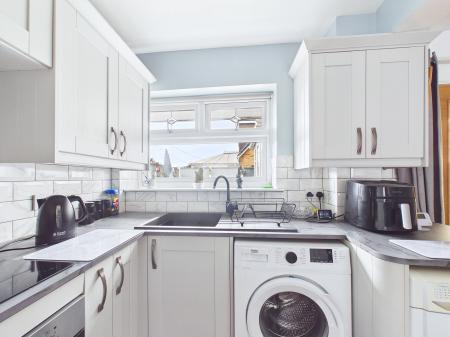 3 bedroom Semi-detached house for sale in Brookside Close, Billinge, WN5