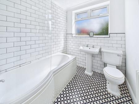 3 bedroom End of terrace house to let in Swan Meadow Road, Wigan, WN3