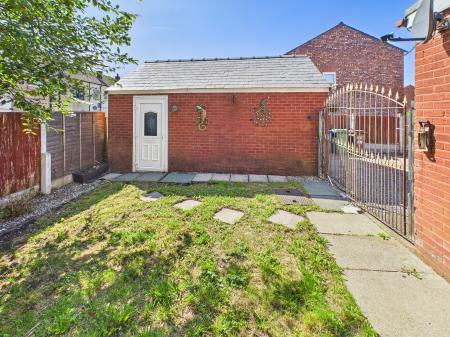 3 bedroom Bungalow for sale in Delegarte Street, Ince, WN3
