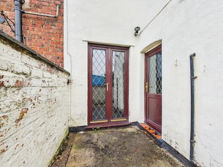 2 bedroom Terraced House for sale in Darlington Street East, Wigan, WN1