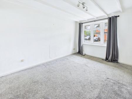2 bedroom Semi-detached house to let in Trecastell Close, Wigan, WN1
