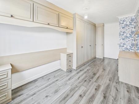 2 bedroom Flat to let in Greenall Street, Ashton-In-Makerfield, WN4