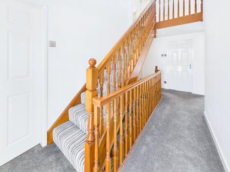 6 bedroom Detached house for sale in Glenside, Appley Bridge, WN6