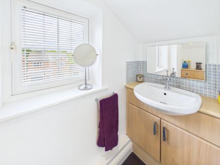 6 bedroom Detached house for sale in Glenside, Appley Bridge, WN6
