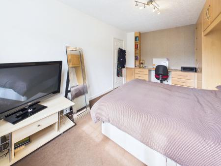 6 bedroom Detached house for sale in Glenside, Appley Bridge, WN6