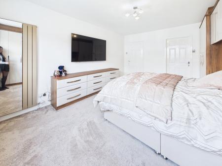 6 bedroom Detached house for sale in Glenside, Appley Bridge, WN6