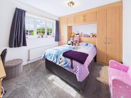 6 bedroom Detached house for sale in Glenside, Appley Bridge, WN6