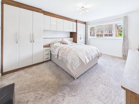 6 bedroom Detached house for sale in Glenside, Appley Bridge, WN6