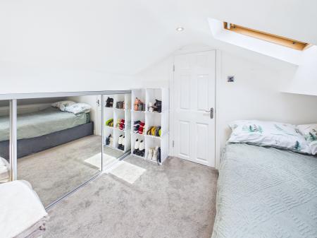 6 bedroom Detached house for sale in Glenside, Appley Bridge, WN6