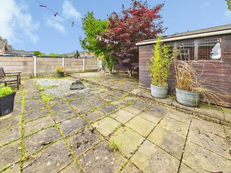 3 bedroom Bungalow to let in Cadogan Drive, Winstanley, Wigan, WN3