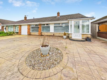Cadogan Drive, Winstanley, Wigan, WN3