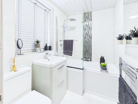 2 bedroom Terraced House for sale in Warrington Road, Wigan, WN3