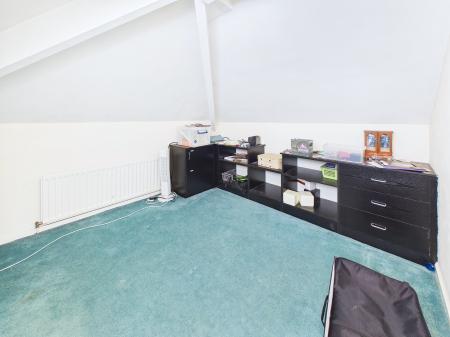 3 bedroom Semi-detached house for sale in Grasscroft Road, Wigan, WN2