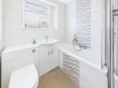 3 bedroom Semi-detached house for sale in Grasscroft Road, Wigan, WN2